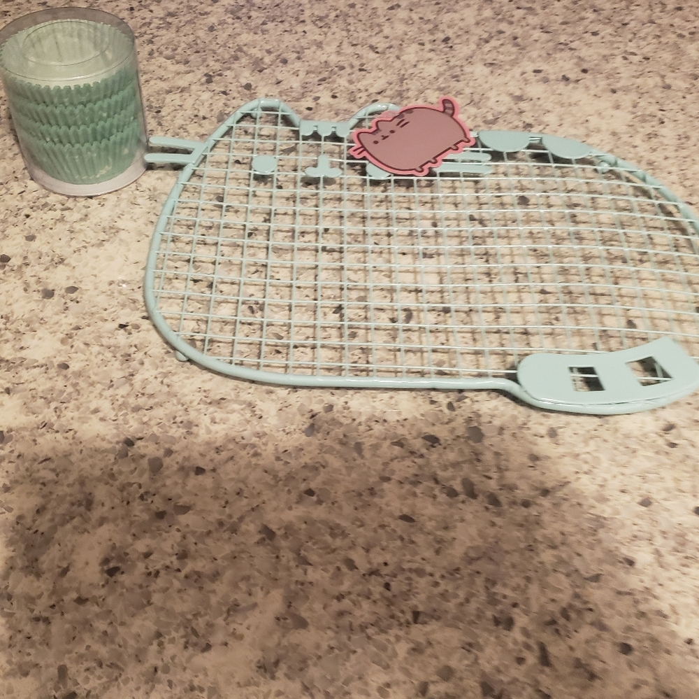Pusheen baking set